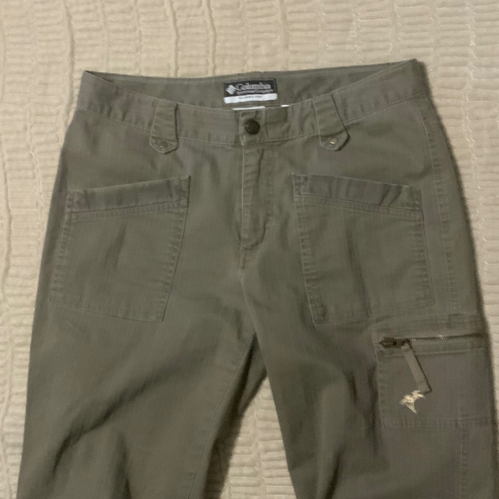 Columbia Women's Olive Pants - Picture 4 of 12